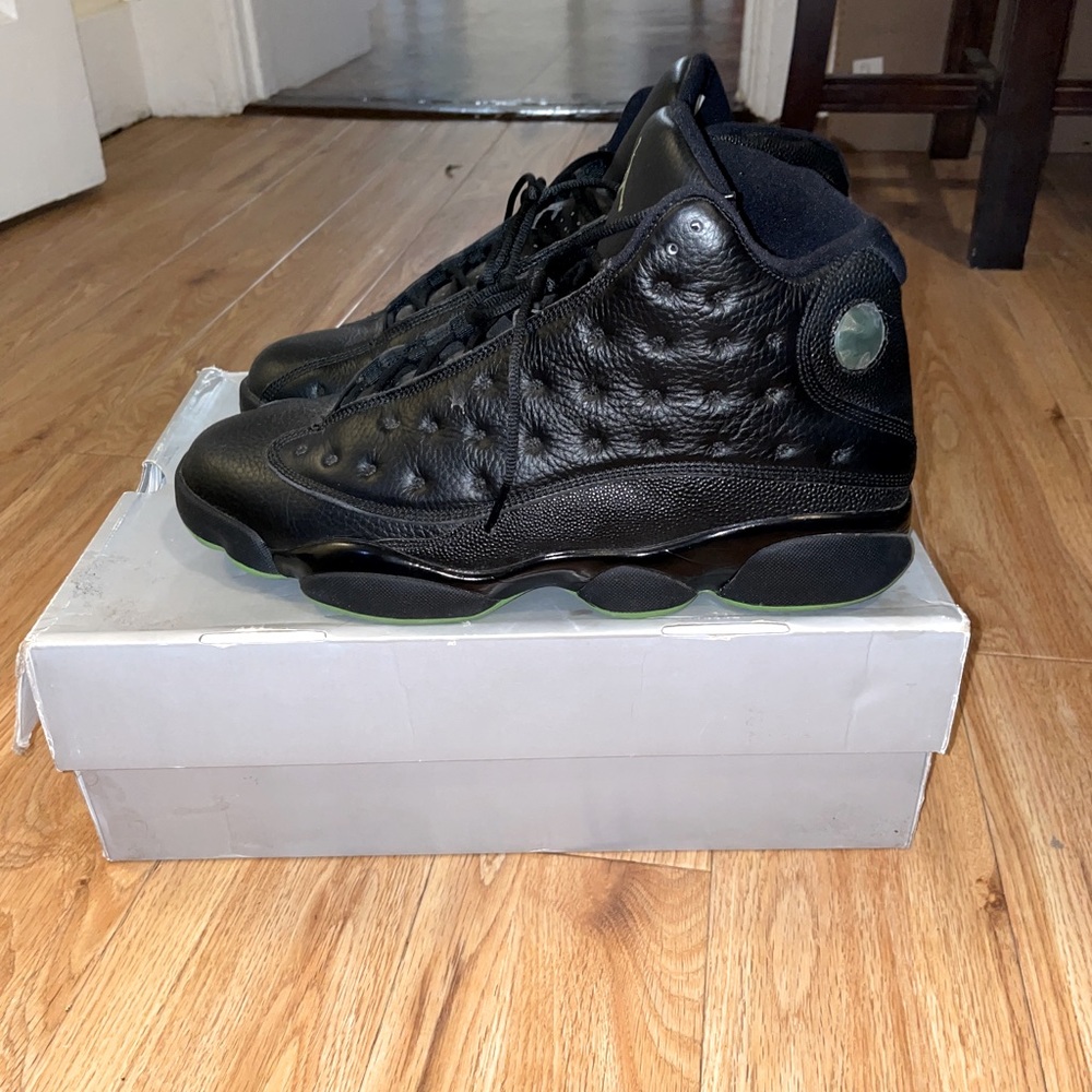 Jordan retro 13 altitude